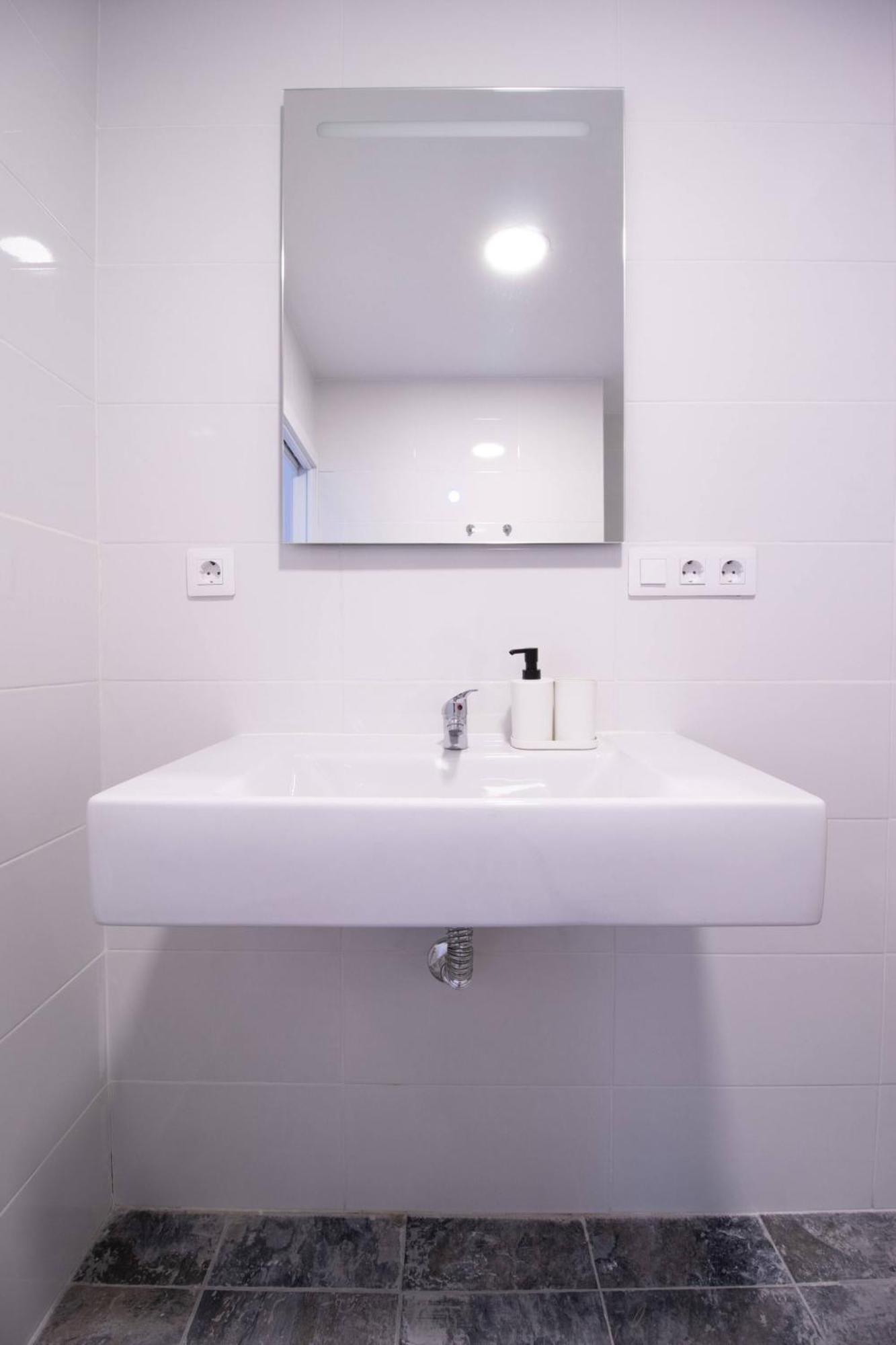 Viveros By Concept Flats Valencia Exterior foto